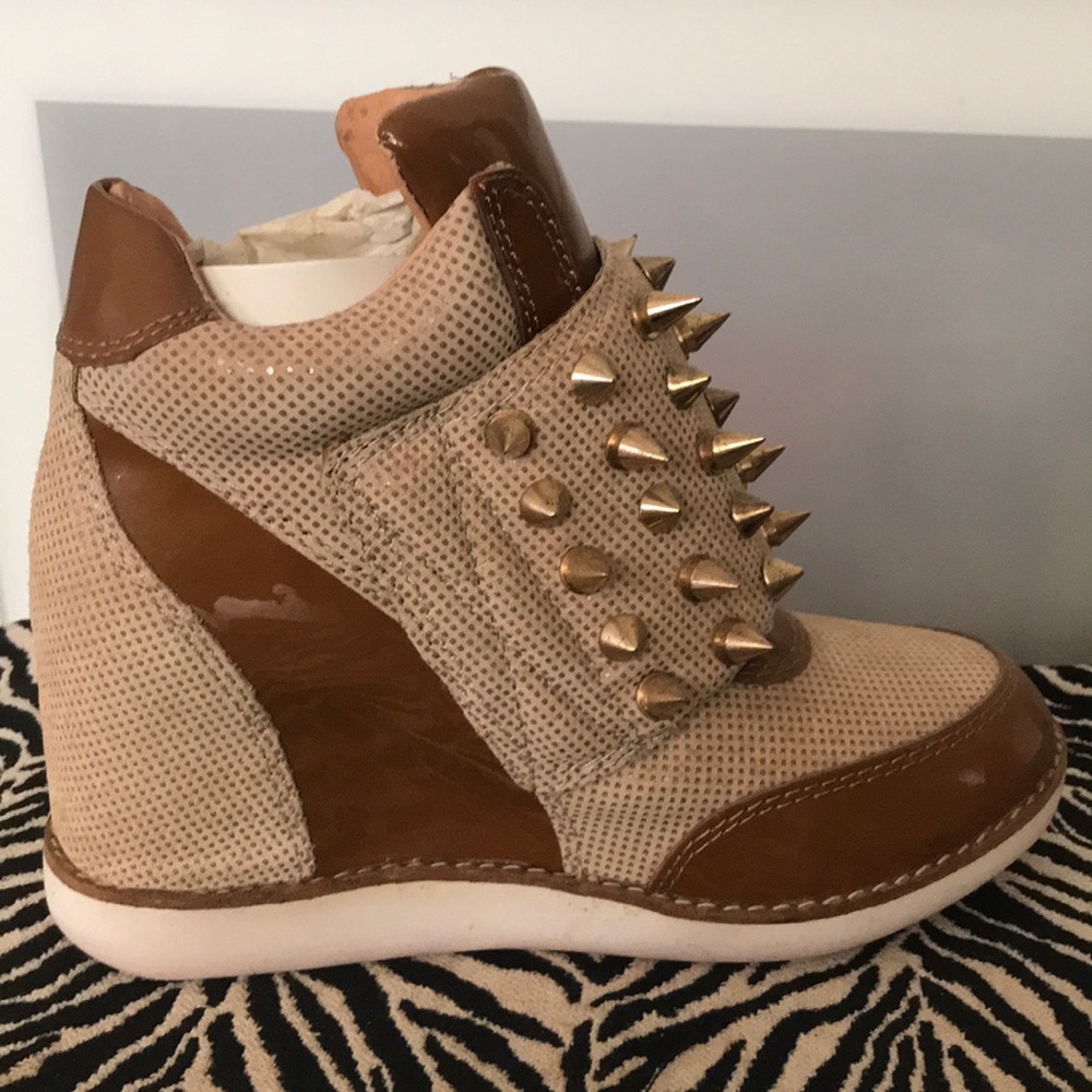 Jeffrey Campbell Brown and Tan Spiked Sneakers - Picture 9 of 12